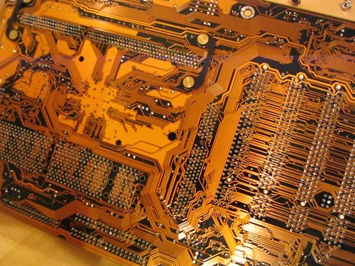 인쇄회로기판(PCB) 클로즈업